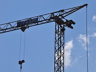 Kran auf der Baustelle